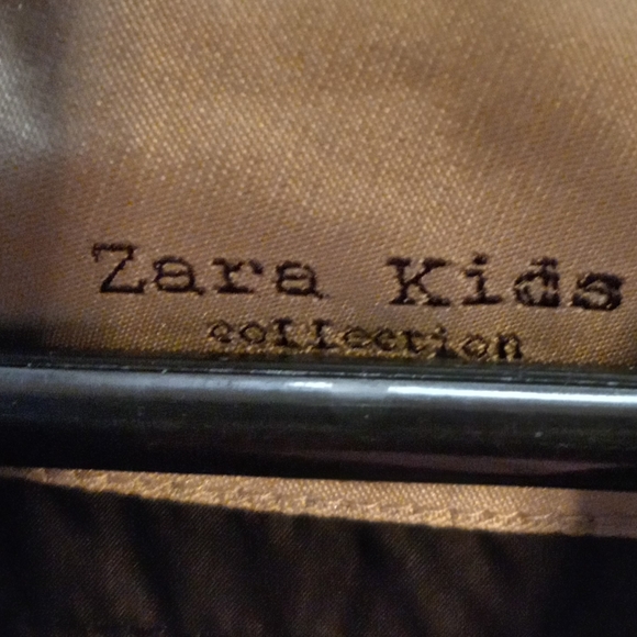 Zara Kids Collections Boys Puffer 8/9 Black Sleeveless Hooded Zippered Vest - Picture 14 of 14